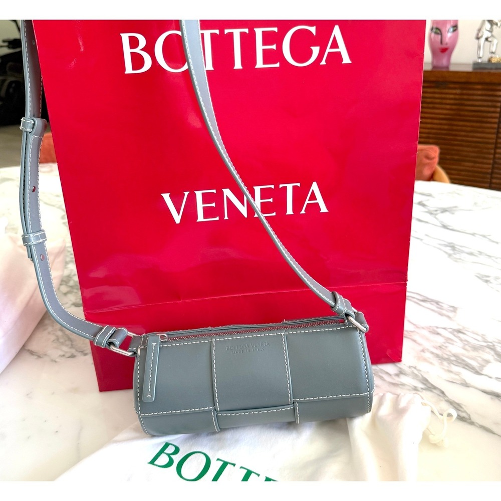 Bottega Veneta Cassette Duffle‎ Leather Crossbody 741561 Intrecciato Blue Grey - Picture 3 of 16